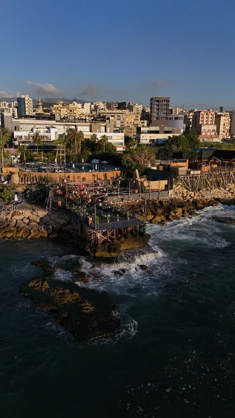 Tao Bar by the Sea — photograph 4