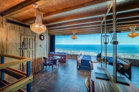 Bay Lodge Boutique Hotel — photograph 6