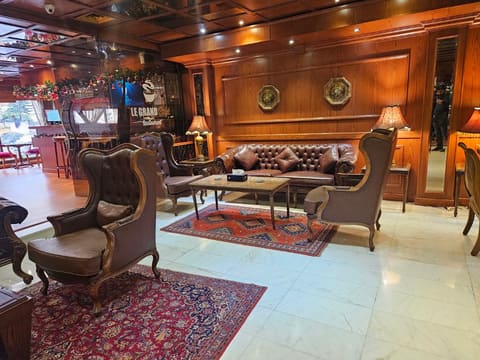 Grand Gabriel Hotel — photograph 4