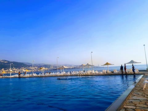 Tabarja Beach Resort — photograph 4