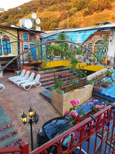 Lebanon Hostel — photograph 4