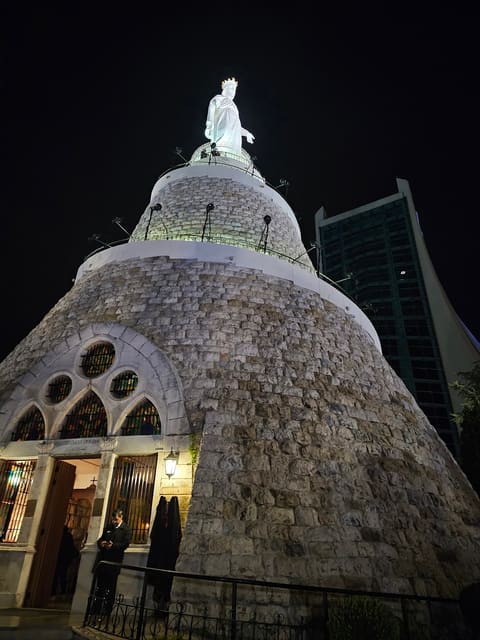 Statue of Our Lady of Lebanon — photograph 2