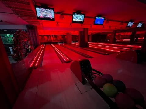 Boogie Strike Bowling &Billiards Jounieh — photograph 2