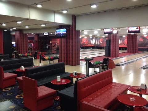 Boogie Strike Bowling &Billiards Jounieh — photograph 3