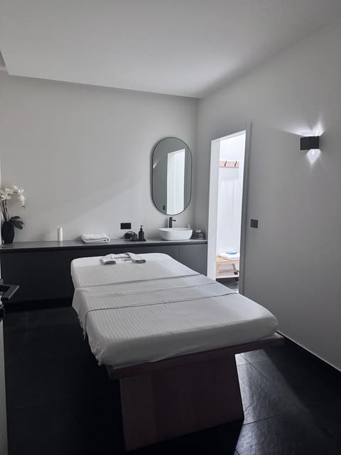 The Private Spa — photograph 5