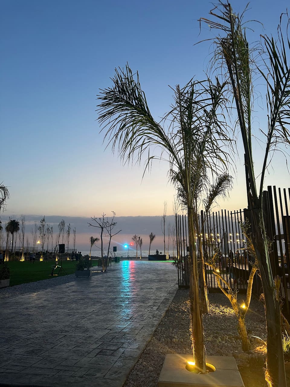 The blu Hub by the Sea