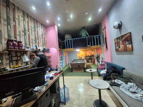 Mood Cafe — photograph 2
