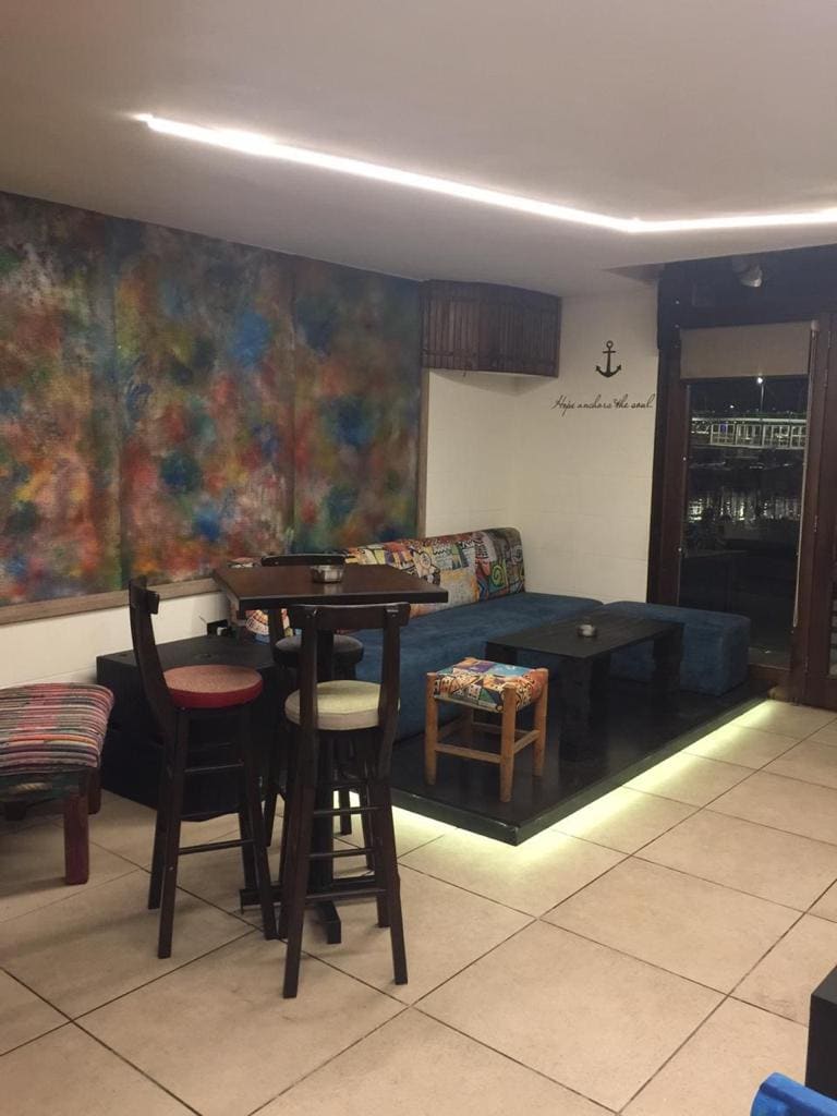 iLä Resto/Bar/Pub