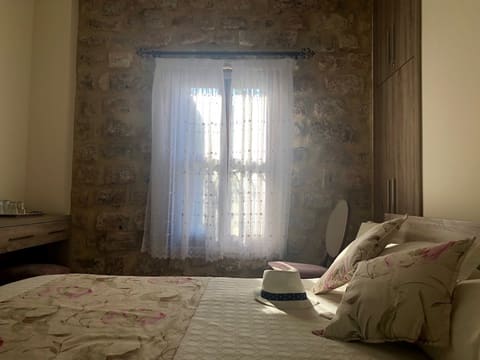Asamina Boutique Hotel — photograph 2