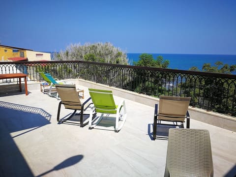 Asamina Boutique Hotel — photograph 4