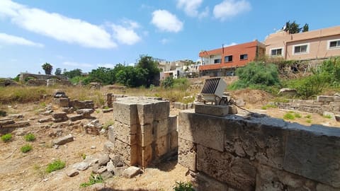 Arch of Hadrian — photograph 2