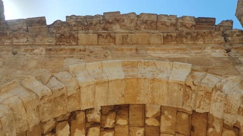 Arch of Hadrian — photograph 4