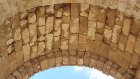 Arch of Hadrian — photograph 5