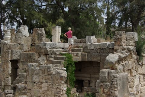 Temple of Melqart — photograph 6