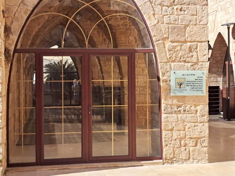 Shia mosque — photograph 6