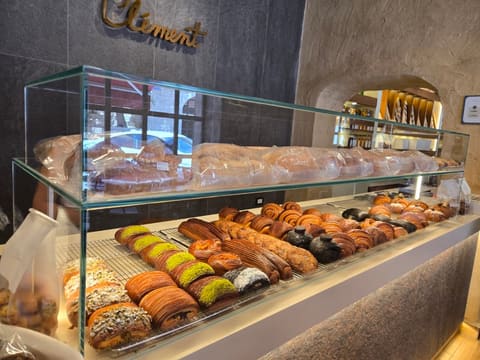 Clément - La Boutique — photograph 2