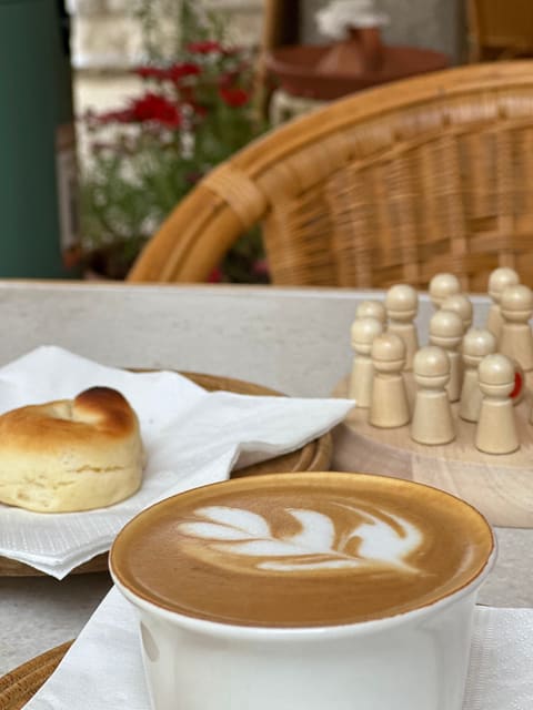 croum coffee Atelier — photograph 3