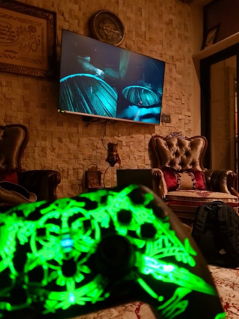 Respawn Gaming Lounge — photograph 4