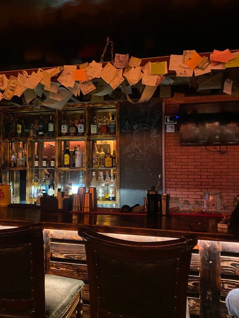 60’s Pub Zahle — photograph 3