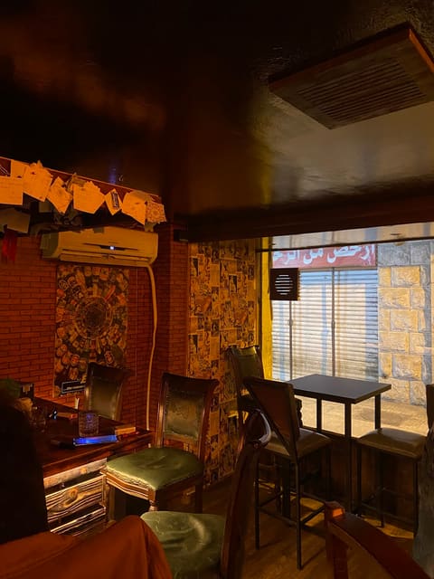 60’s Pub Zahle — photograph 6