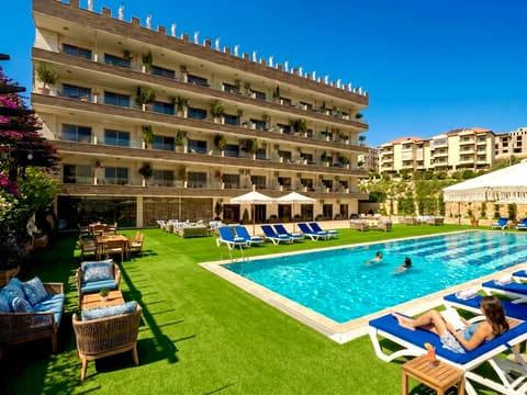 Divina Resort — photograph 4