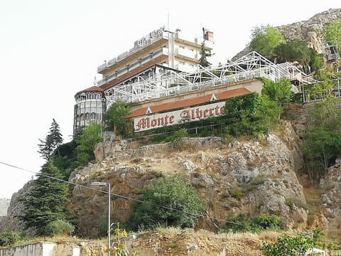 The Monte — photograph 2