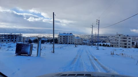 Zahle - Saadnaiel Square — photograph 3