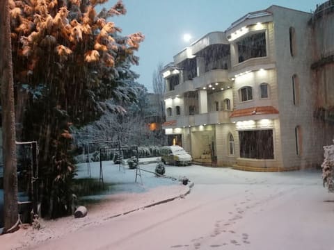 Zahle - Saadnaiel Square — photograph 4