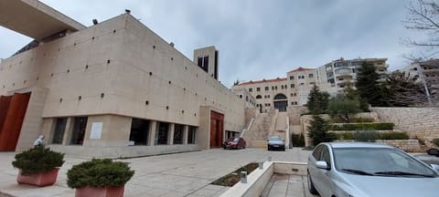St. Maroun Church — photograph 2
