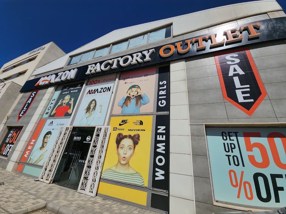 Amazon outlet