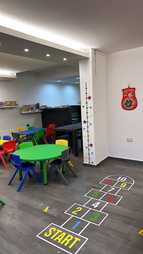 Kids zone — photograph 2