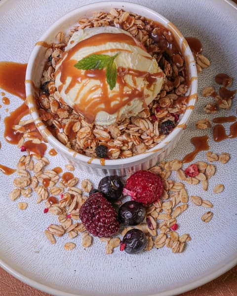 Atay Resto Cafe — photograph 5