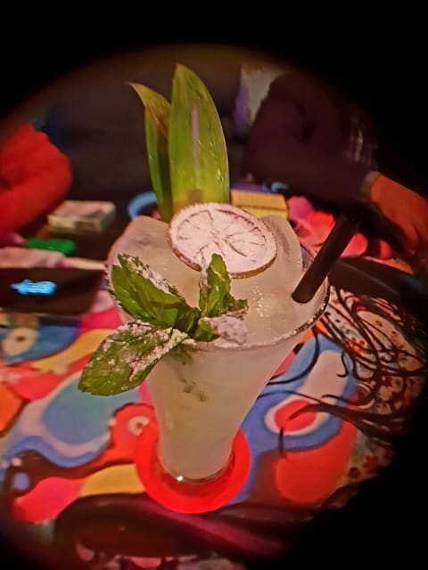Punch Cocktail Bar — photograph 2