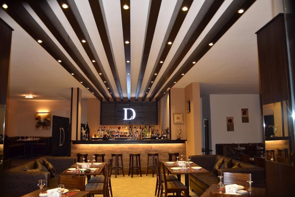 D Lounge