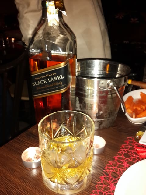 D Lounge — photograph 3