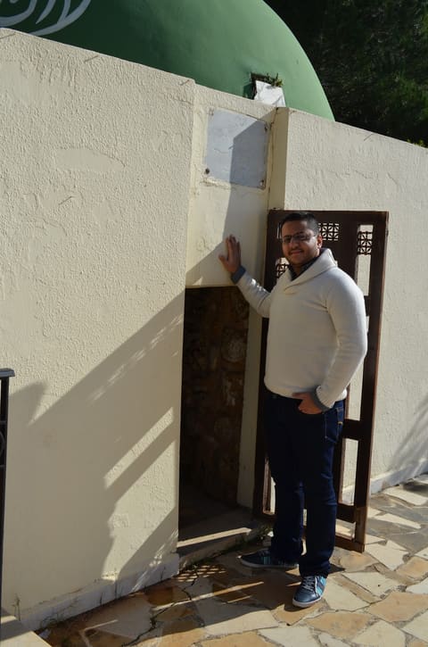 Maqam Al Sahabi Shurhabil Ben Hisneh — photograph 5