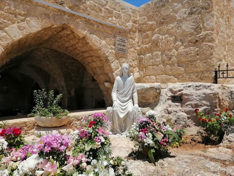 Basilica of Our Lady of Mantara — photograph 4