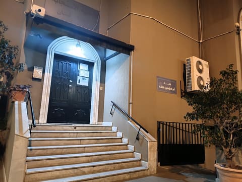 Sunnah Mosque — photograph 5