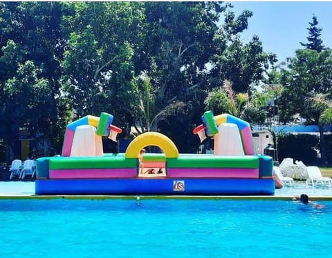I.S inflatable games Lebanon — photograph 5
