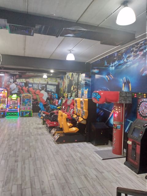 The Link Bowling - La Salle — photograph 5