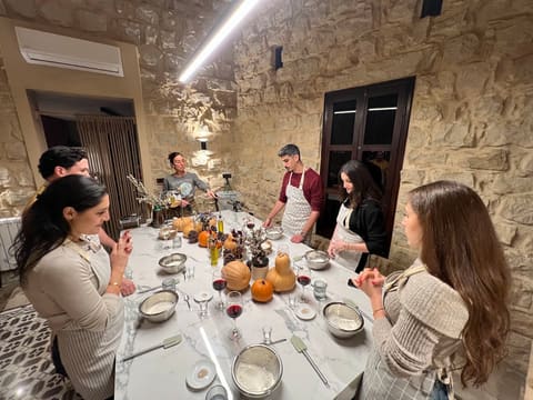 Janis - The Cookroom — photograph 4