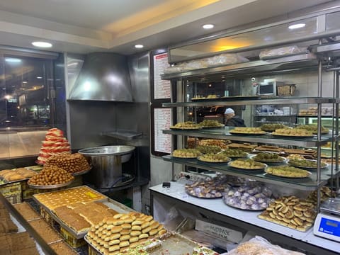 Patisserie Al Badawi — photograph 3