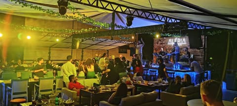 Aleria Lounge — photograph 3