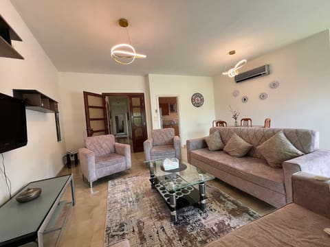 Kayan Hotel Apartments — photograph 3