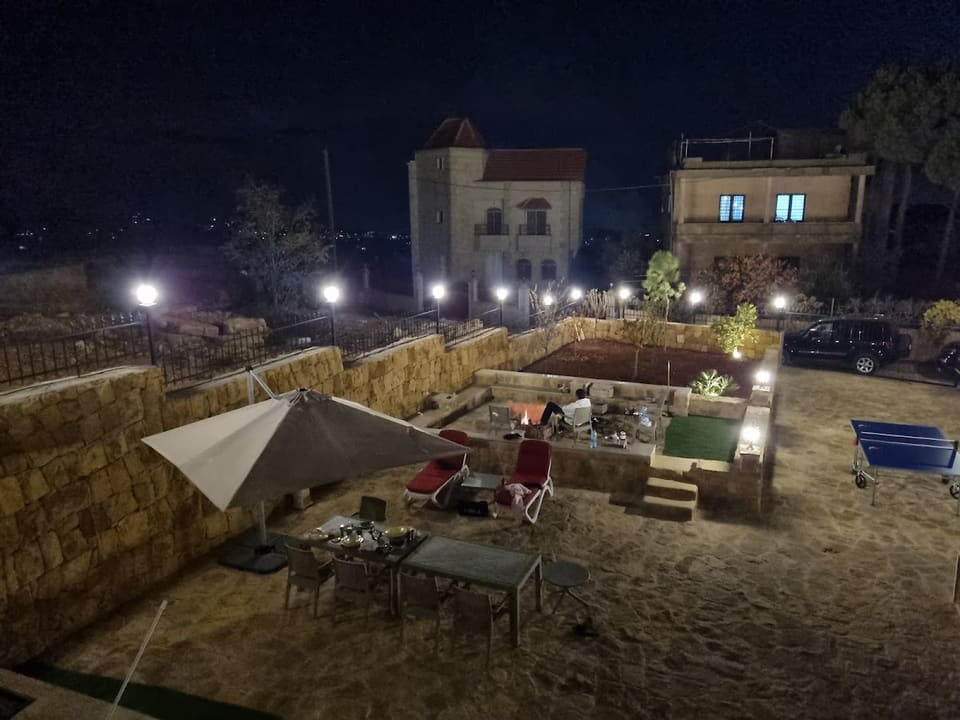 Cocoon at Mansouriet Bhamdoun
