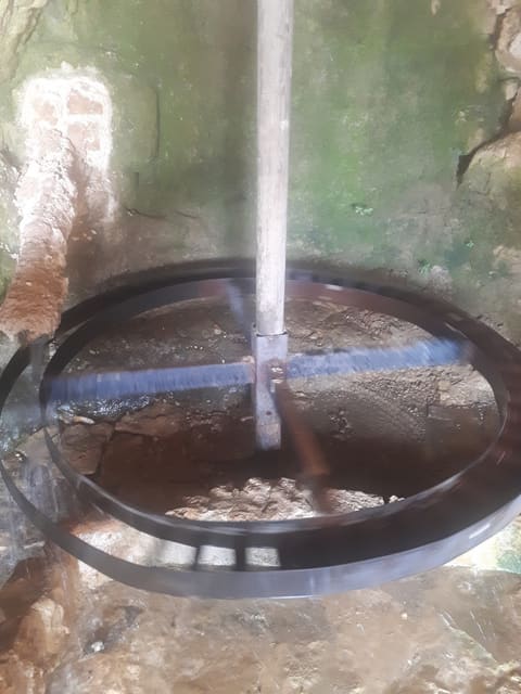 Kahale traditional mill — photograph 4