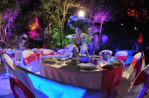 Heaven Nights,Layali Janna chaleh private pool&public pool — photograph 2