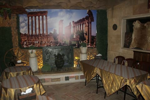 Cafe Ayam Zaman — photograph 4