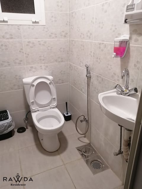 Rawda Residence — photograph 3