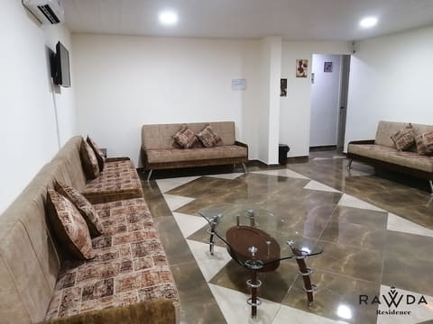 Rawda Residence — photograph 6
